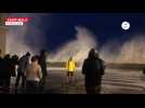 VIDEO. De puissantes vagues ont déferlé à Saint-Malo ce dimanche