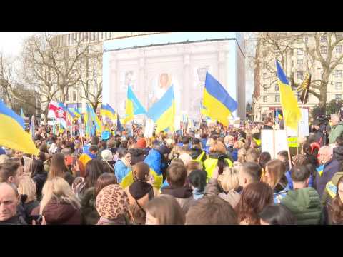 Crowds in London show support for Ukraine on second anniversary of Russian invasion