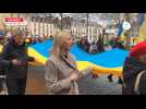 VIDÉO. À Rennes, 200 personnes marchent pour l'Ukraine