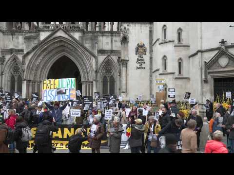 Protest outside UK court ahead of final Assange appeal against US extradition