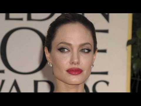 VIDEO : Angelina Jolie accuse une nouvelle fois Brad Pitt de violences physiques