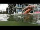 JO/Seine: Des pionniers profitent déjà de la nage en eau libre