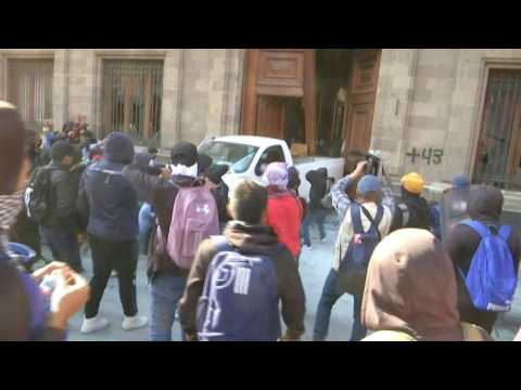 Demonstrators break into Mexico presidential palace