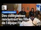 Avant Paris-Roubaix des collégiennes rencontrent l'équipe FDJ-Suez