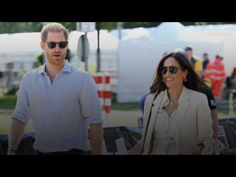 VIDEO : Le Prince Harry considre officiellem…