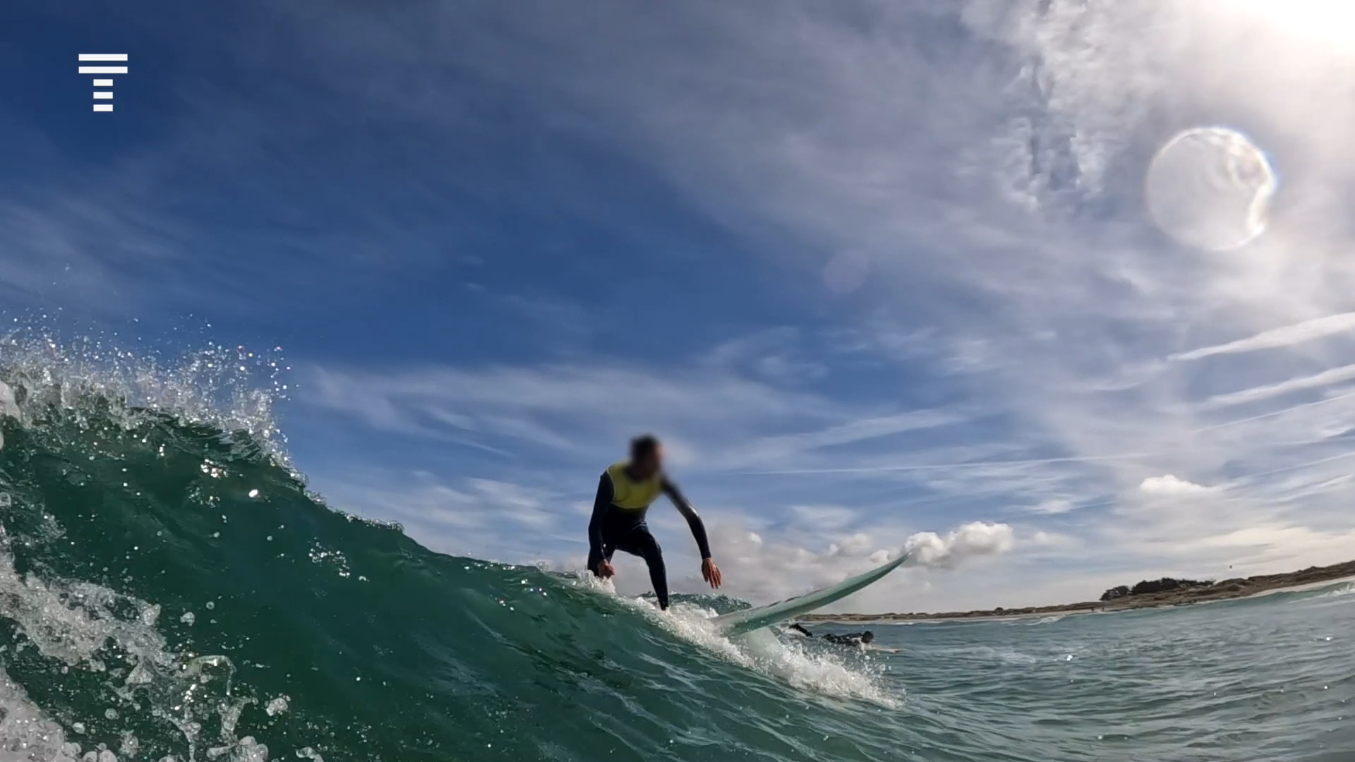 Le surf comme remède aux addictions : la méthode novatrice de la clinique de l'Odet en vidéo