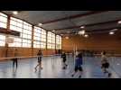 Des licenciés des clubs sportifs de Soissons découvrent les valeurs des JO avec du volley-ball