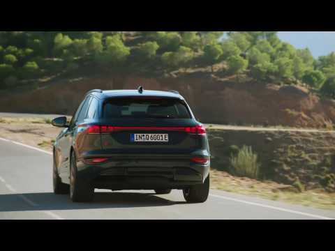 The new Audi Q6 e-tron Driving Video
