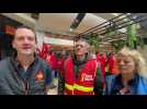 Des salariés d'Auchan Longuenesse se sont mobilisés vendredi 22 mars au matin