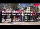 VIDÉO. Une centaine de personnes rassemblées à Niort « contre la destruction du service publique »