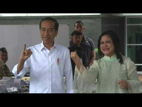 Indonesian President Joko Widodo casts his vote in Jakarta