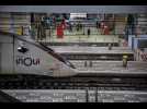 VIDÉO. Grève des contrôleurs SNCF : la réaction des usagers à la gare Montparnasse