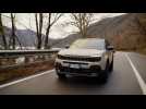 The new Jeep Avenger e-Hybrid Driving Video