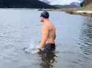 Tom Devert a réalisé un ice mile dans les eaux glacées du lac de Payolle