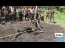 Ouganda : le catch de boue, un sport dérivé du catch américain