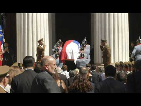Coffin of Chile's ex-president Pinera arrives at Former National Congress
