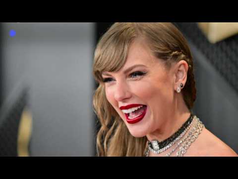 VIDEO : Grammy Awards: Taylor Swift, plus reine de la pop que jamais