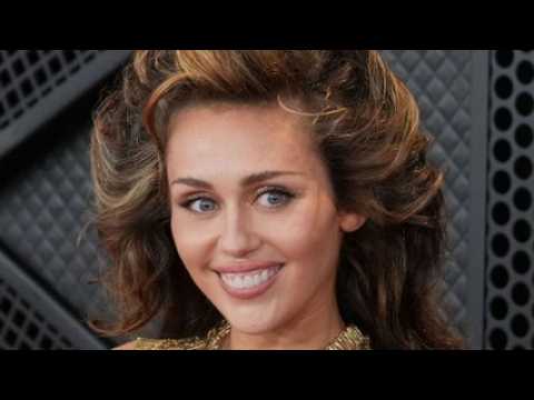 VIDEO : La sucess story de Miley Cyrus