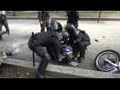 Argentina riot police fire water cannon, arrest protesters in Buenos Aires
