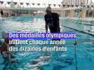 JO 2024 : Des médaillés olympiques initient des enfants à la natation