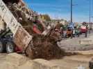 Les agriculteurs déversent des déchets agricoles à Avignon