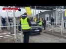 VIDÉO. Fermeture de l'usine Michelin à Cholet : des salariés ouvrent les barrières du péage