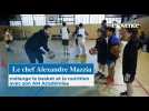 À Marseille, le chef étoilé Alexandre Mazzia mélange le basket et la nutrition avec son AM Académie