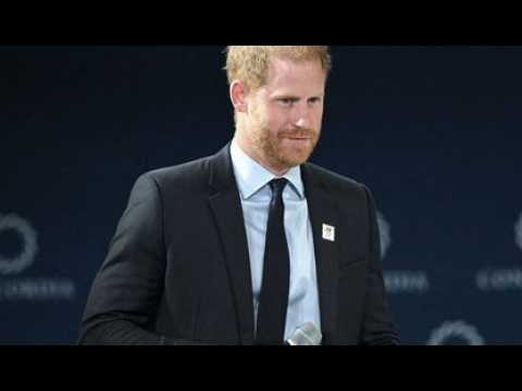 VIDEO : Le prince Harry trouve un accord avec le tablod  The Sun , une  victoire monumentale 