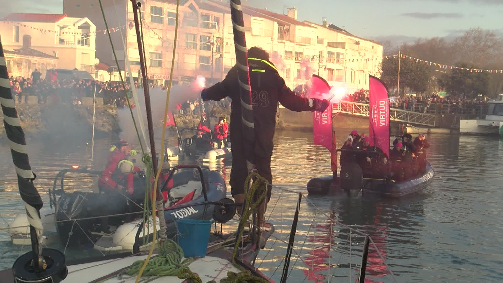 « Celui qui dit qu'il n'en a jamais eu ras le bol est un menteur ! » : Jean Le Cam se confie sur son cinquième Vendée Globe