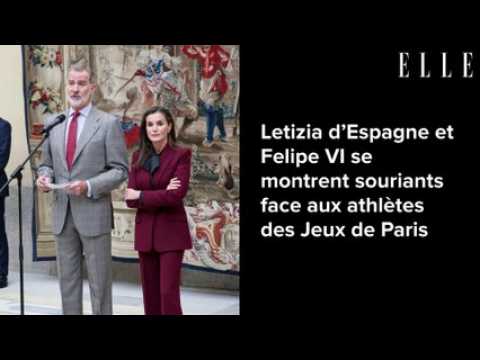 VIDEO : Letizia d?Espagne et Felipe VI se montrent souriants face aux athltes des Jeux de Paris