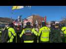 Des Sud-Coréens manifestent après l'émission d'un mandat d'arrêt contre le président déchu