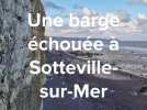 Une barge échouée à Sotteville-sur-Mer