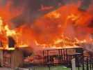 Bordeaux : deux chalets du marché de Noël de la Place des Quinconces en feu