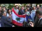 Emmanuel Macron rencontre des membres de la Croix Rouge à Beyrouth