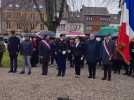 Hesdin-La-Forêt : Belle cérémonie au monument aux morts avec les gendarmes