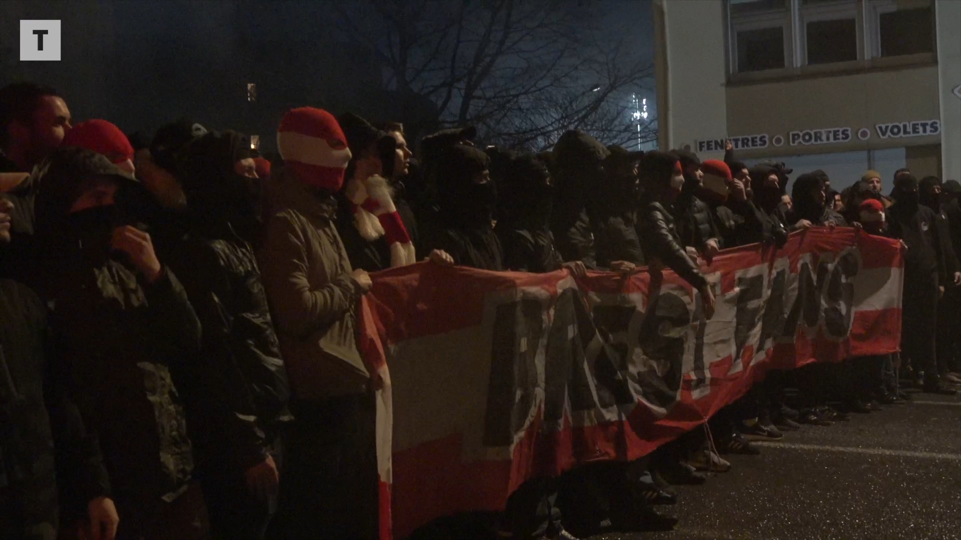 Brest - Real Madrid : l'énorme ambiance du cortège brestois avant le match [Vidéo]