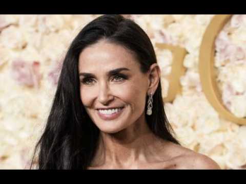 VIDEO : Demi Moore et Andrew Garfield en couple ? La rumeur qui affole la Toile