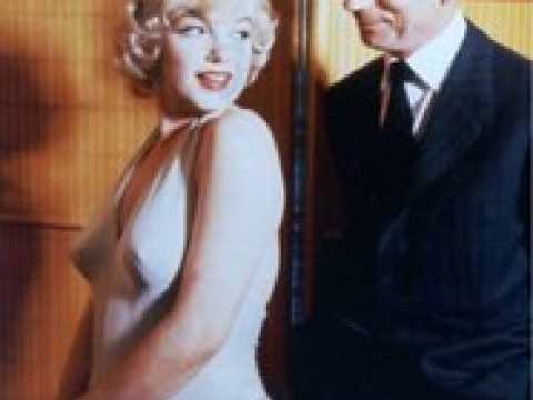 VIDEO : Marilyn Monroe enceinte d?Yves Montand : les photos troublantes, 50 ans aprs