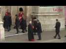 L'archevêque de Canterbury Justin Welby salue des invités aux funérailles de la reine Elizabeth II.
