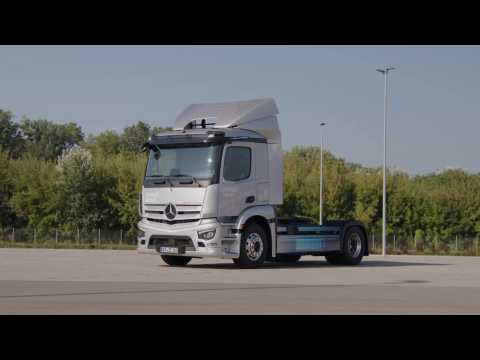 Mercedes-Benz eActros 300 tractor (without trailer) Design Preview