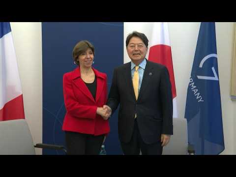 French and Japanese foreign ministers meet at G7 in Münster