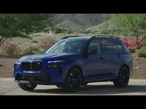 The new BMW X7 xDrive M60i Exterior Design in Frozen Marina Bay Blue
