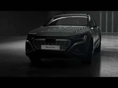Audi Q8 e-tron - Digital matrix LED technology Animation