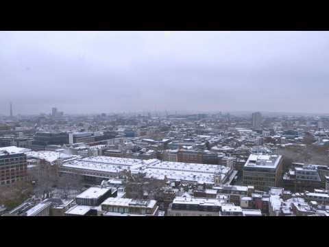 London covered in white after first snow of the winter