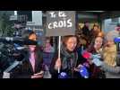 Affaire Quatennens : des militants prennent la parole devant le tribunal de Lille