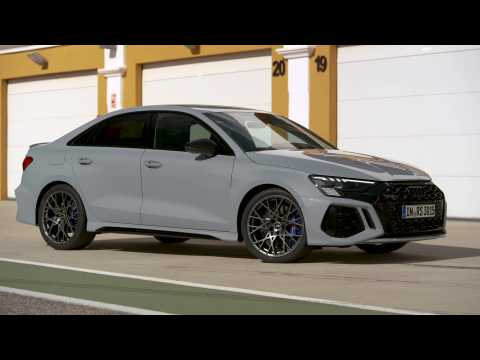 Audi RS 3 Sedan performance edition Design in Arrow Gray