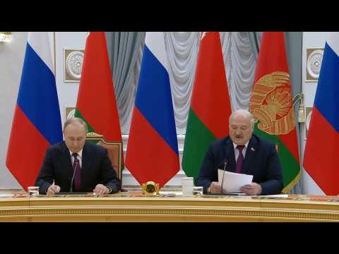 Putin and Lukashenko hold bilateral talks in Minsk