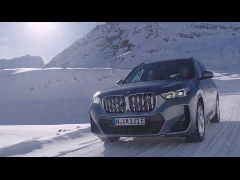 The new BMW iX1 Sölden Trailer