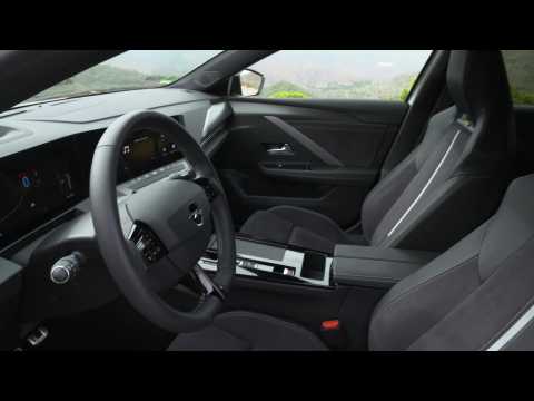 New Opel Astra GSe Interior Design