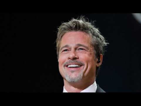 VIDEO : Brad Pitt : son escapade parisienne avec sa petite amie Ines de Ramon